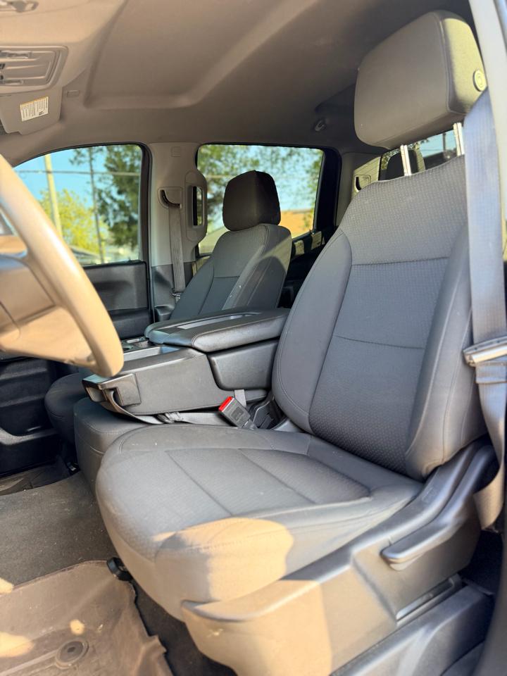 Chevrolet Silverado 1500 4WD Crew Cab 147" Custom 2021