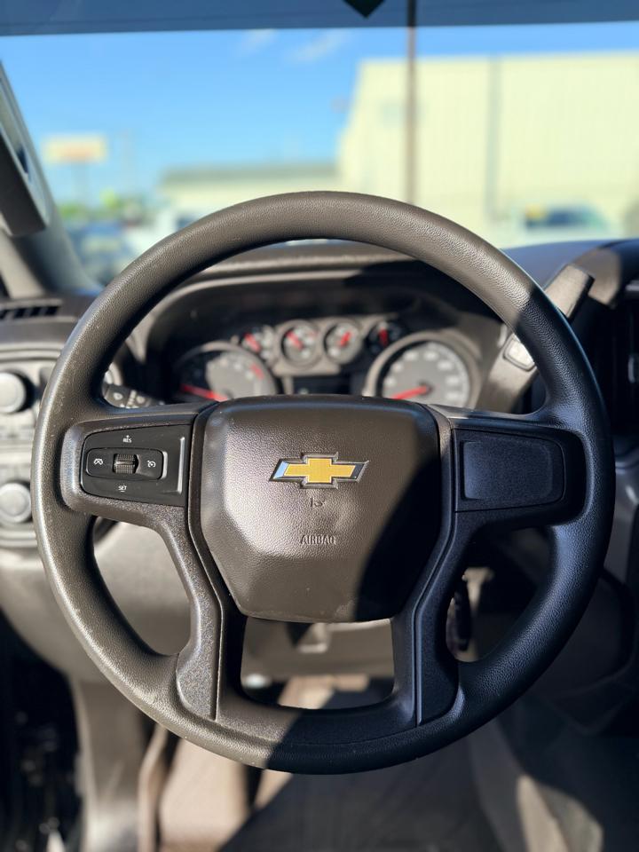 Chevrolet Silverado 1500 4WD Crew Cab 147" Custom 2021