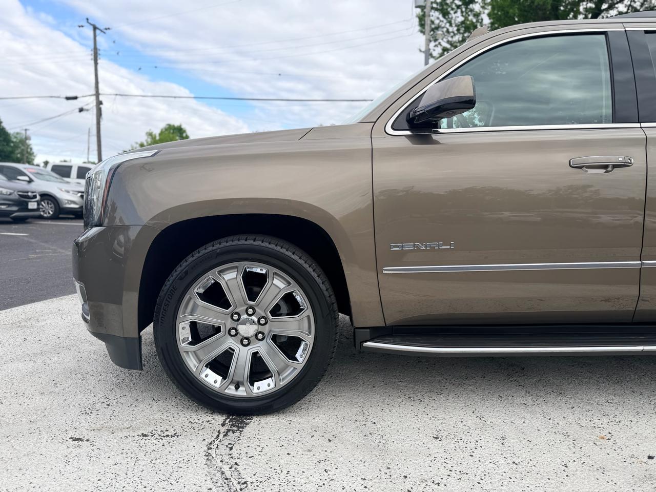 GMC Yukon 4WD 4dr Denali 2016
