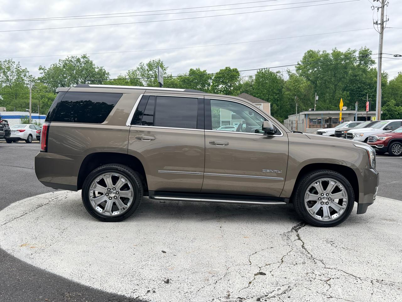 GMC Yukon 4WD 4dr Denali 2016