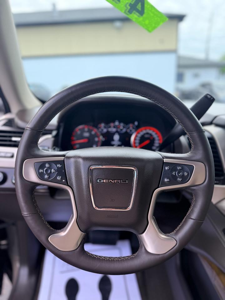 GMC Yukon 4WD 4dr Denali 2016