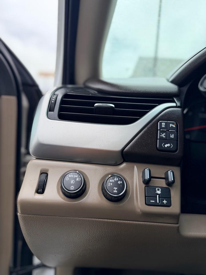 Chevrolet Tahoe 4WD 4dr LTZ 2015