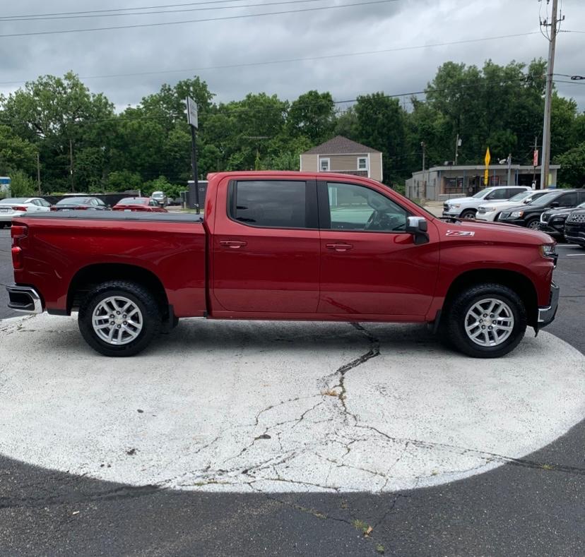 Chevrolet Silverado 1500 4WD Crew Cab 147" LT 2019
