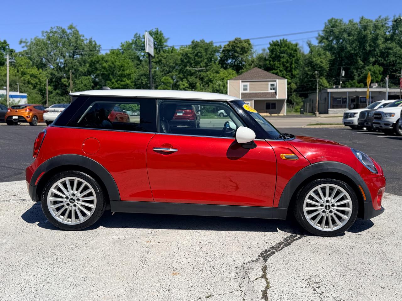 MINI Cooper Hardtop 2dr HB 2015