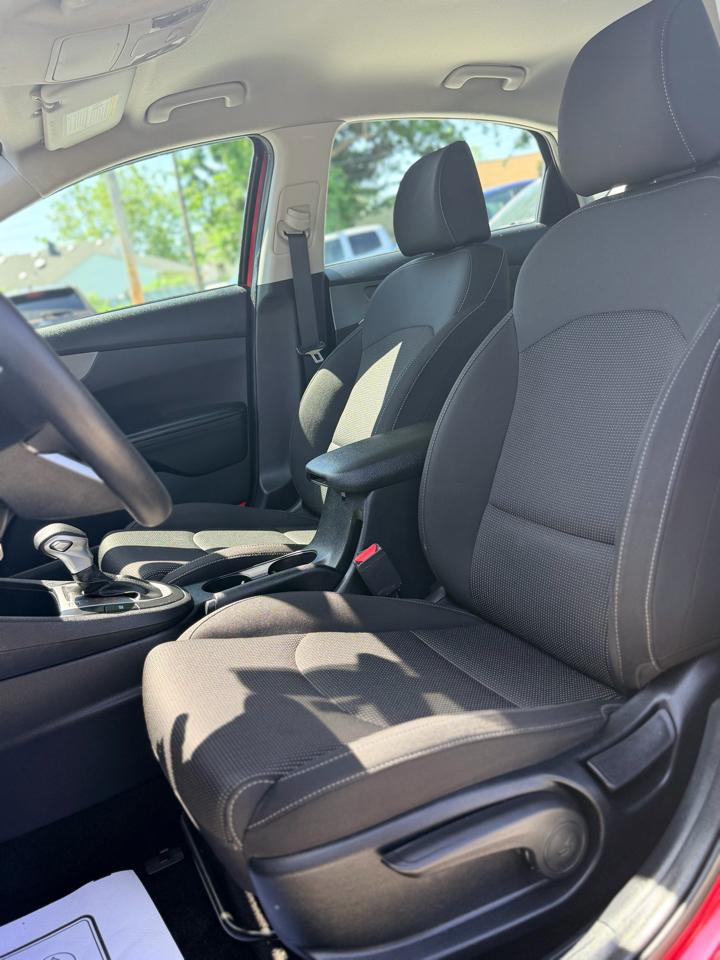 Kia Forte LXS IVT 2020
