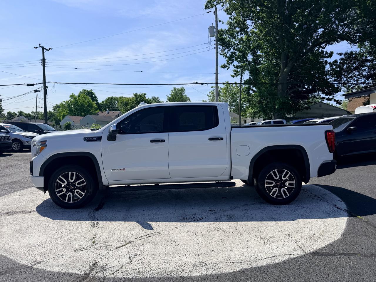 GMC Sierra 1500 4WD Crew Cab 147" AT4 2020
