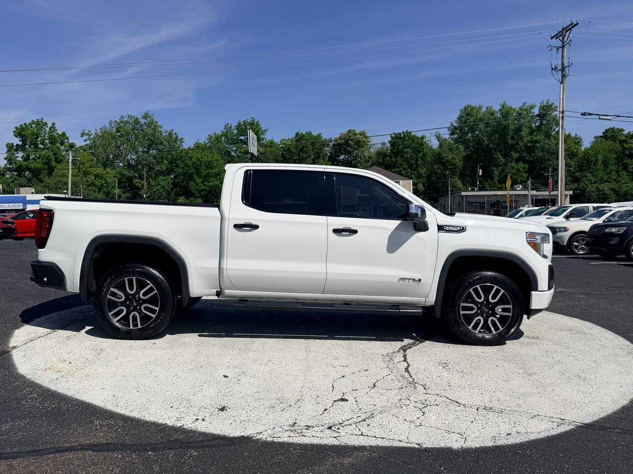 GMC Sierra 1500 4WD Crew Cab 147" AT4 2020