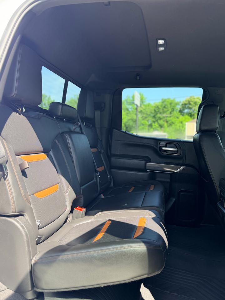 GMC Sierra 1500 4WD Crew Cab 147" AT4 2020