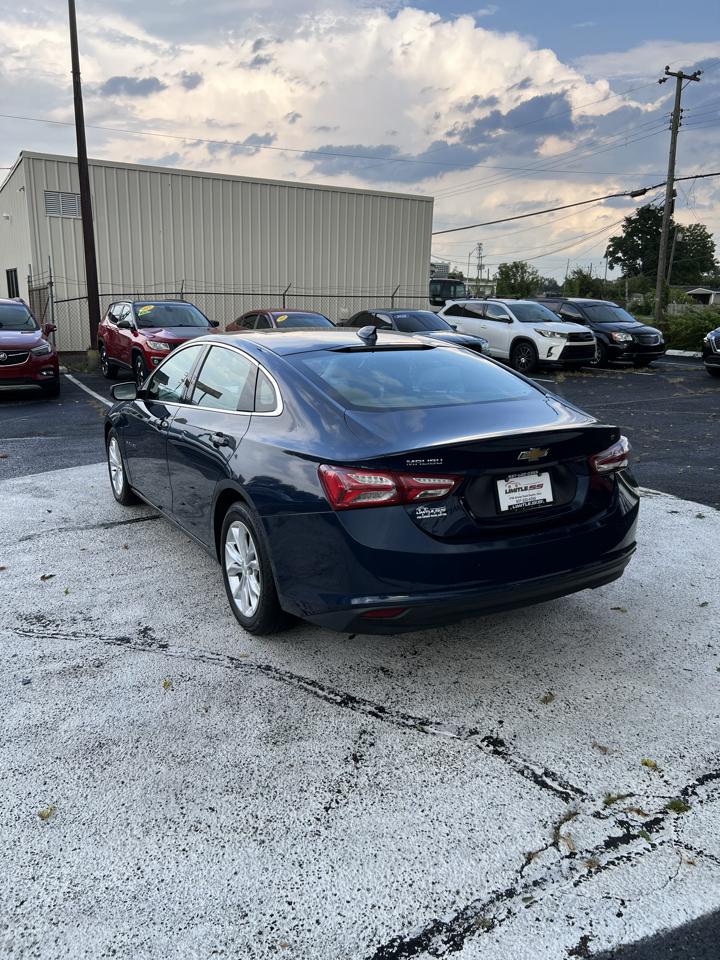 Chevrolet Malibu 4dr Sdn LT 2021