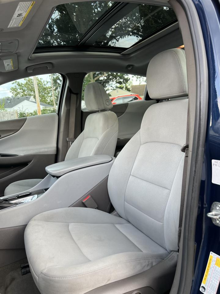 Chevrolet Malibu 4dr Sdn LT 2021