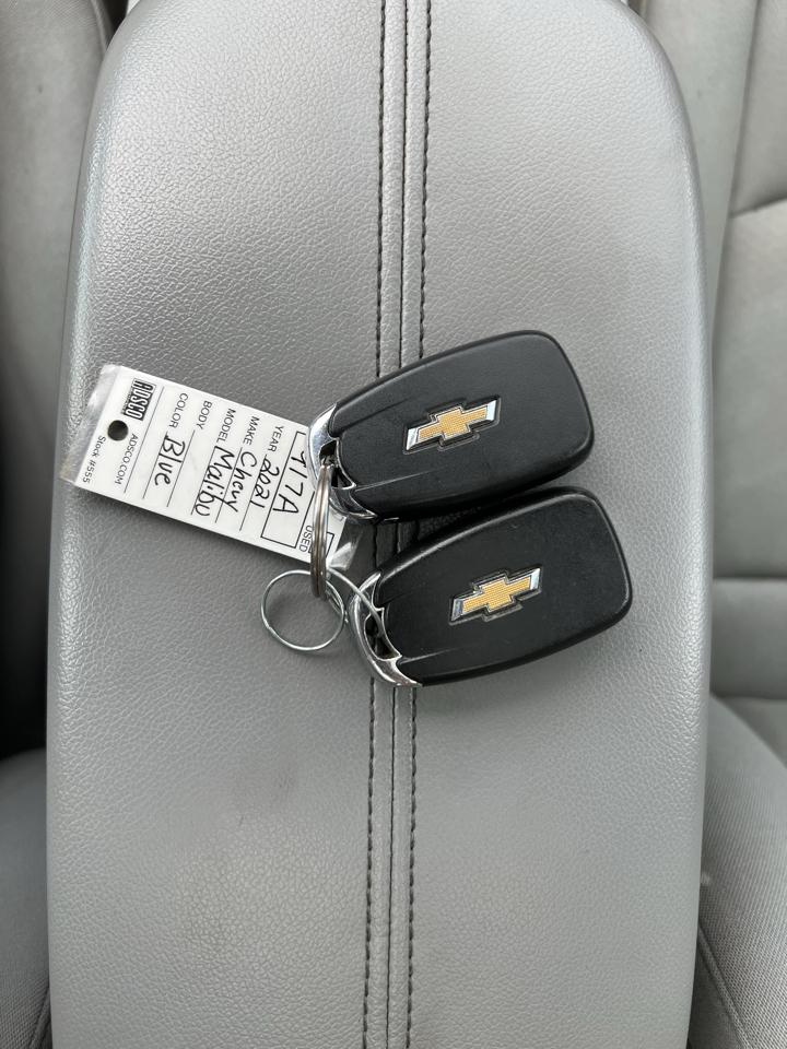 Chevrolet Malibu 4dr Sdn LT 2021