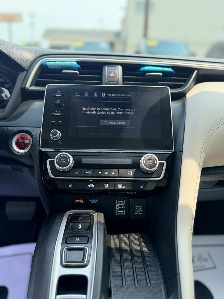 Honda Insight Touring CVT 2019