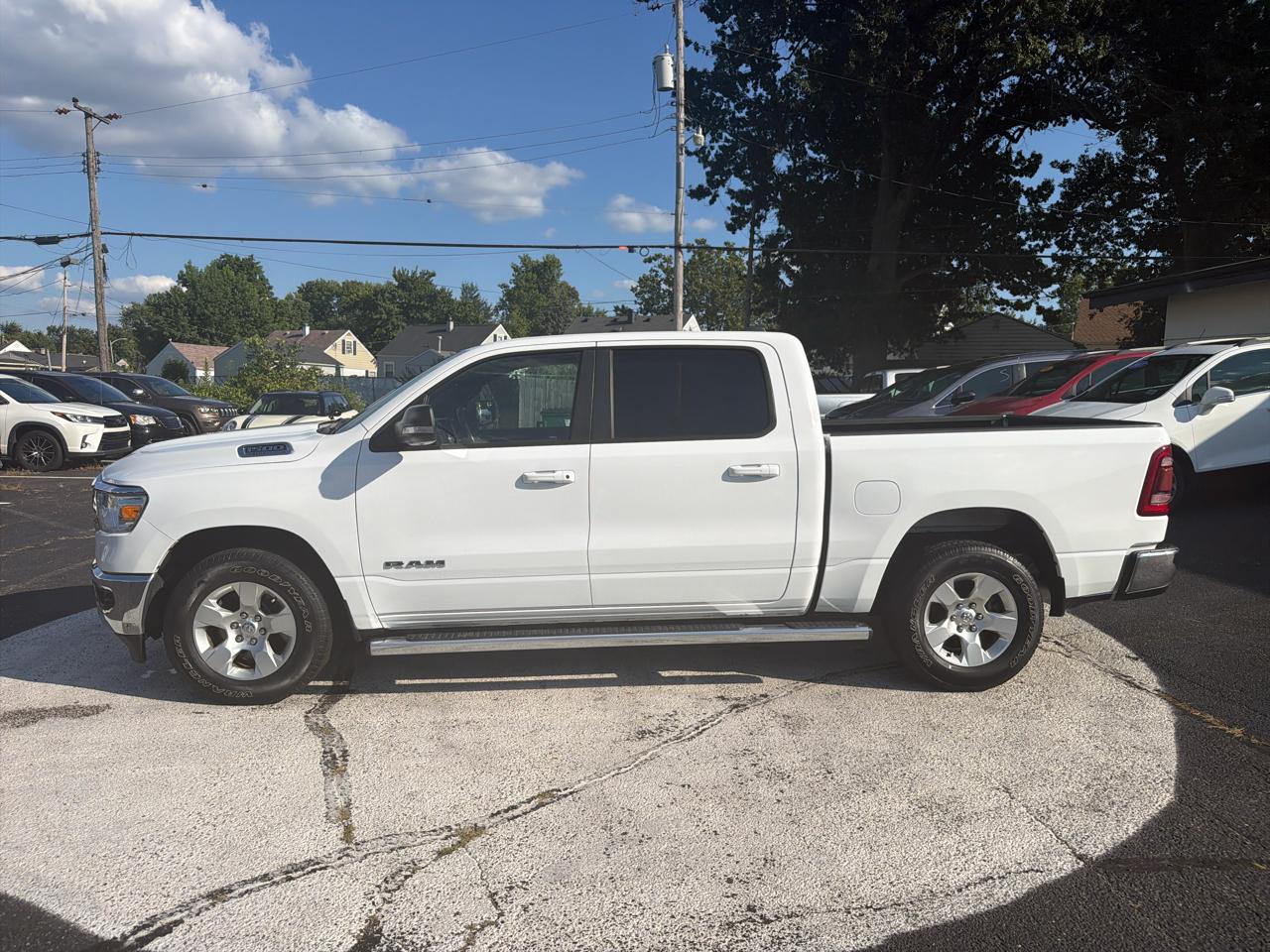 RAM 1500 Big Horn 4x4 Crew Cab 5'7" Box 2021