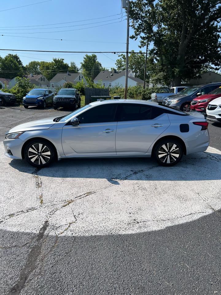 Nissan Altima 2.5 SV AWD Sedan 2019