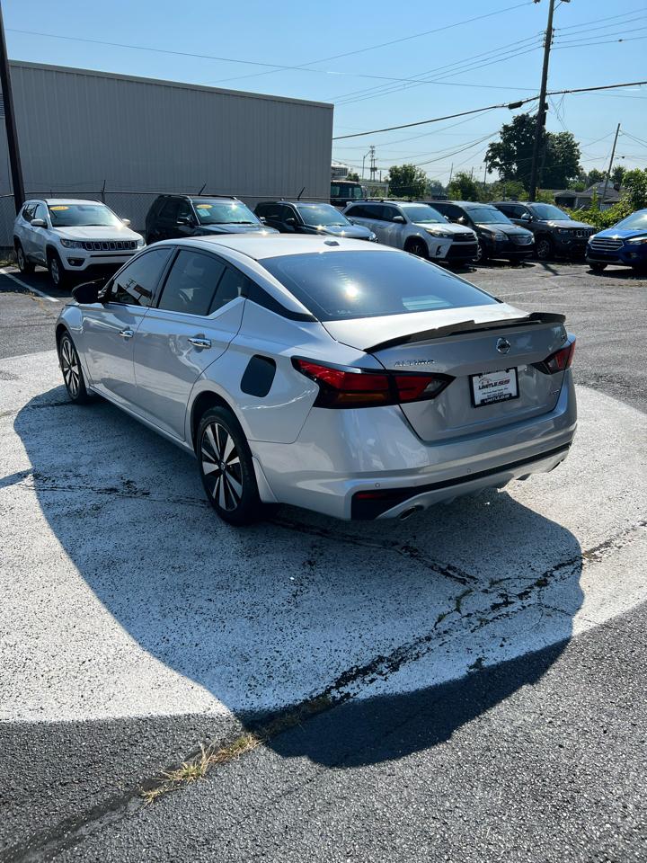 Nissan Altima 2.5 SV AWD Sedan 2019