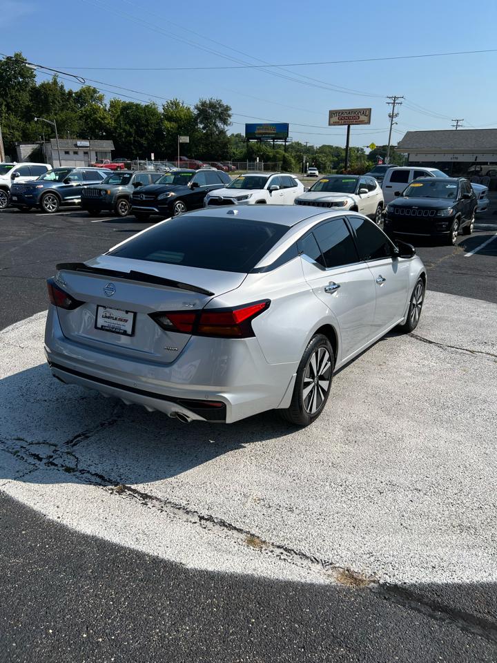 Nissan Altima 2.5 SV AWD Sedan 2019