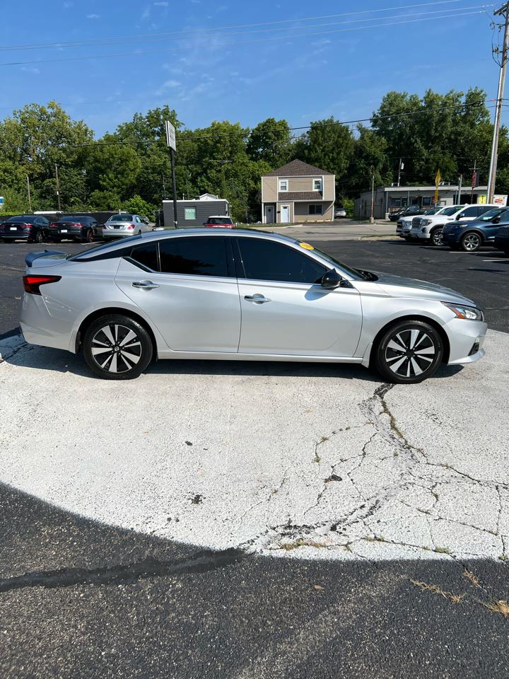 Nissan Altima 2.5 SV AWD Sedan 2019