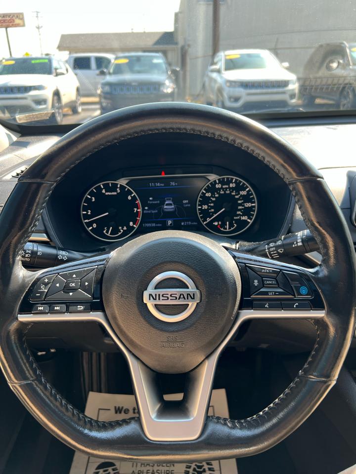 Nissan Altima 2.5 SV AWD Sedan 2019