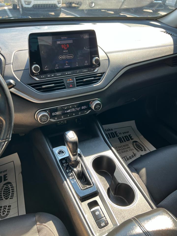 Nissan Altima 2.5 SV AWD Sedan 2019