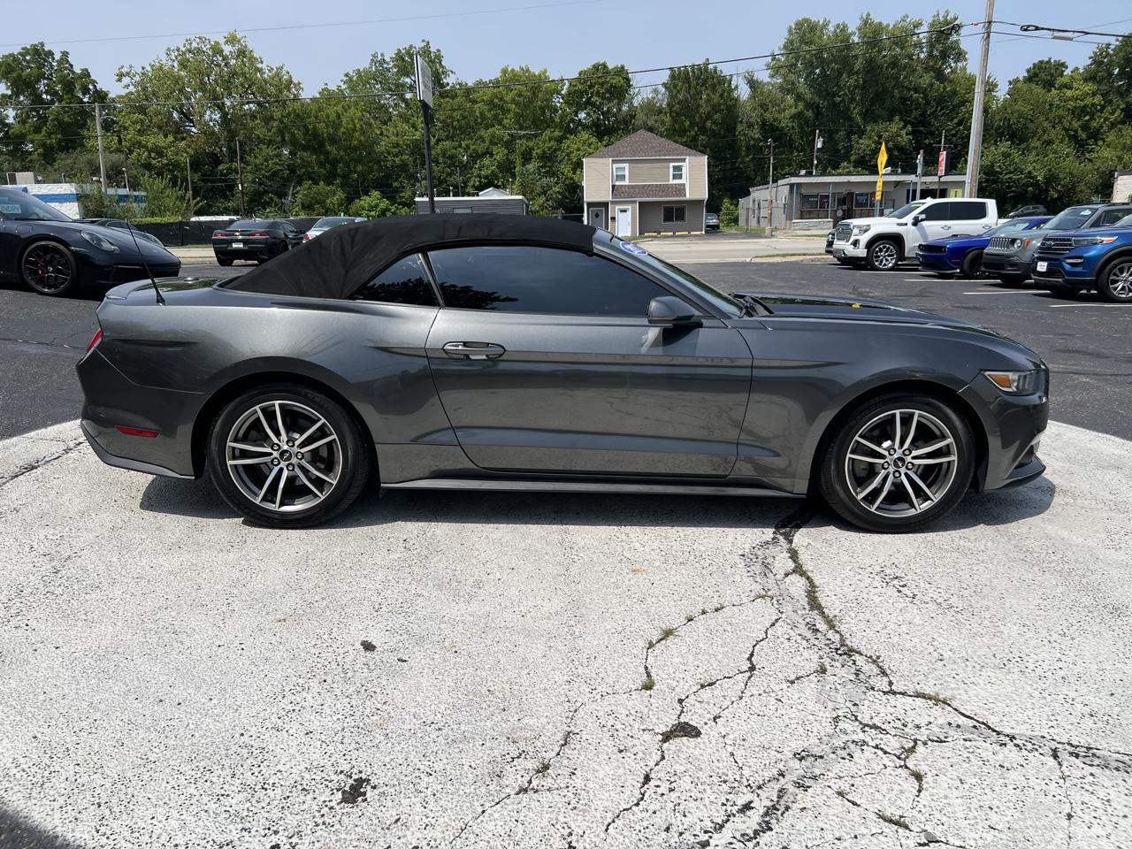 Ford Mustang 2dr Conv EcoBoost Premium 2017