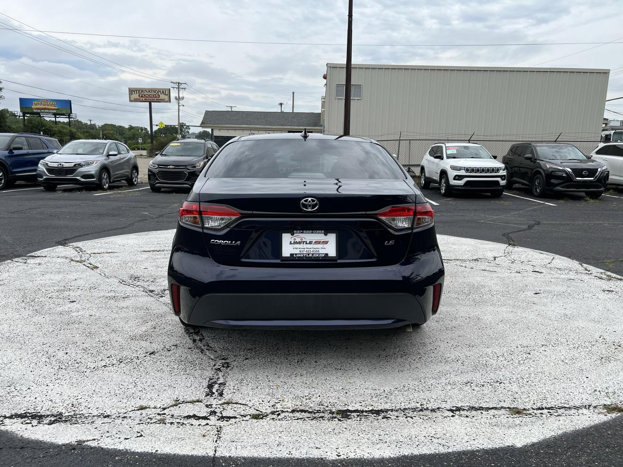 Toyota Corolla 4dr Sdn Auto LE (Natl) 2022