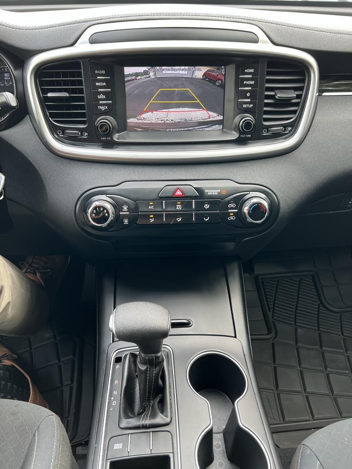 Kia Sorento LX FWD 2019