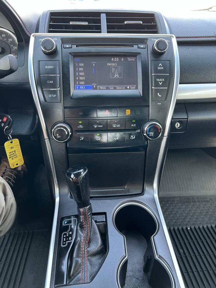 Toyota Camry SE Sport 4D Sedan 2017