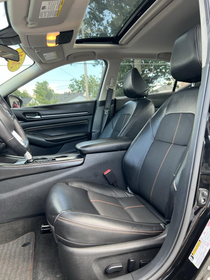 Nissan Altima 2.5 SR AWD Sedan 2021