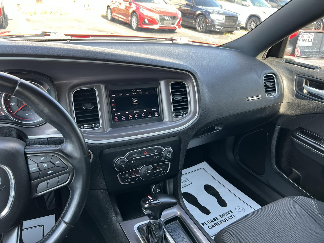 Dodge Charger SXT RWD 2022