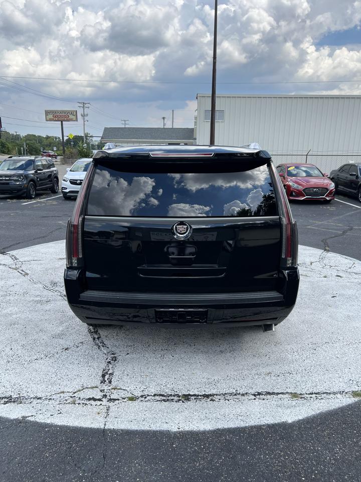 Cadillac Escalade 4WD 4dr Premium 2015