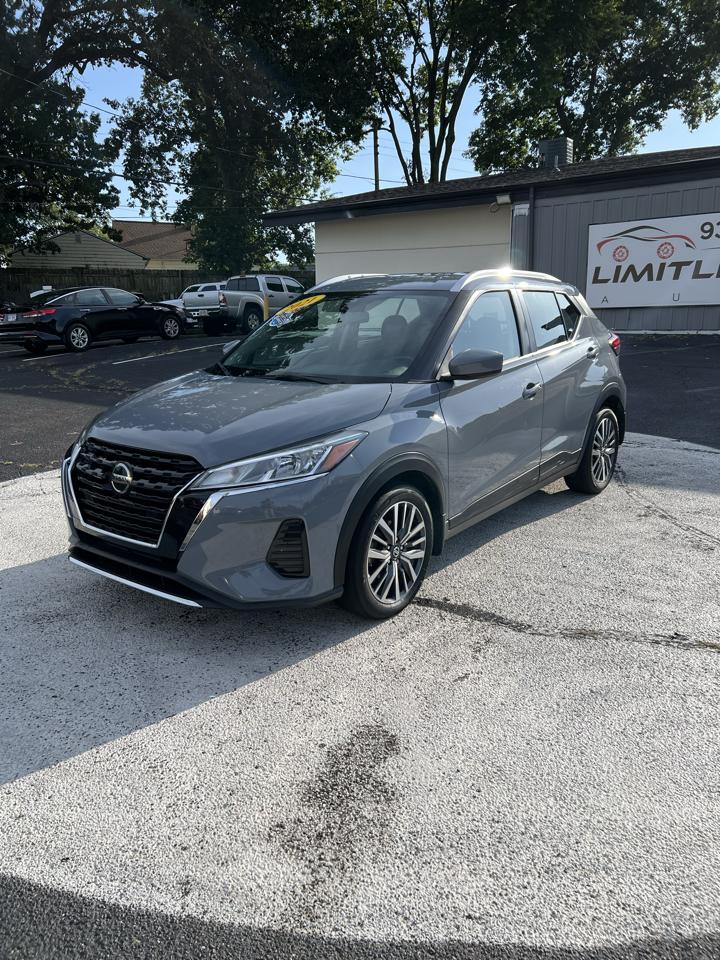 Nissan Kicks SV FWD 2021