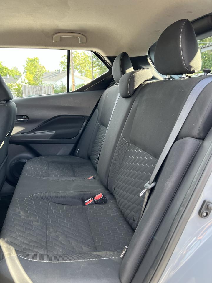 Nissan Kicks SV FWD 2021