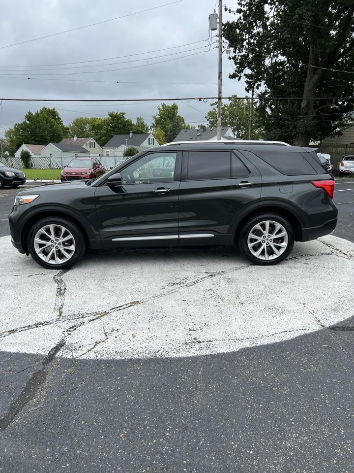 Ford Explorer Platinum 4WD 2022