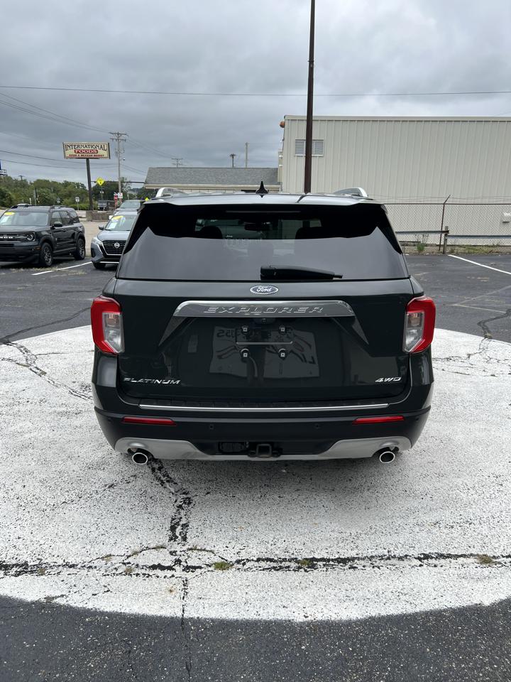 Ford Explorer Platinum 4WD 2022