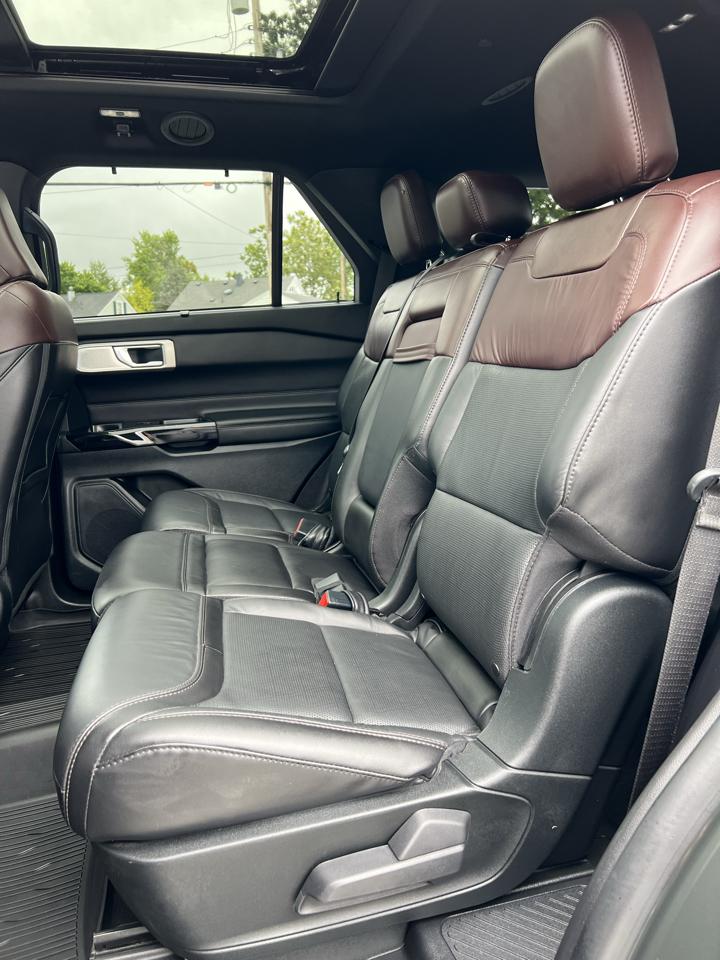 Ford Explorer Platinum 4WD 2022