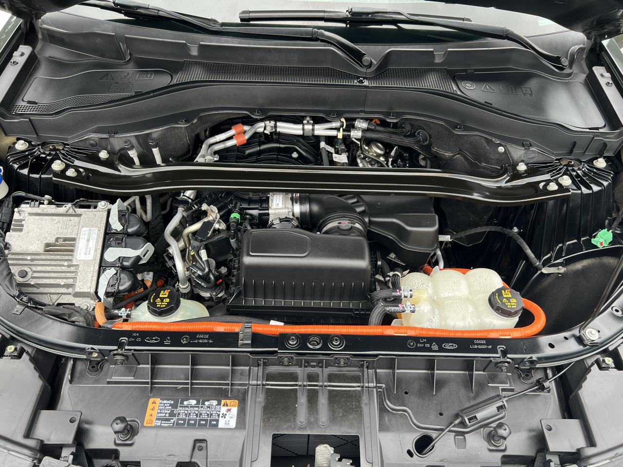 Ford Explorer Platinum 4WD 2022