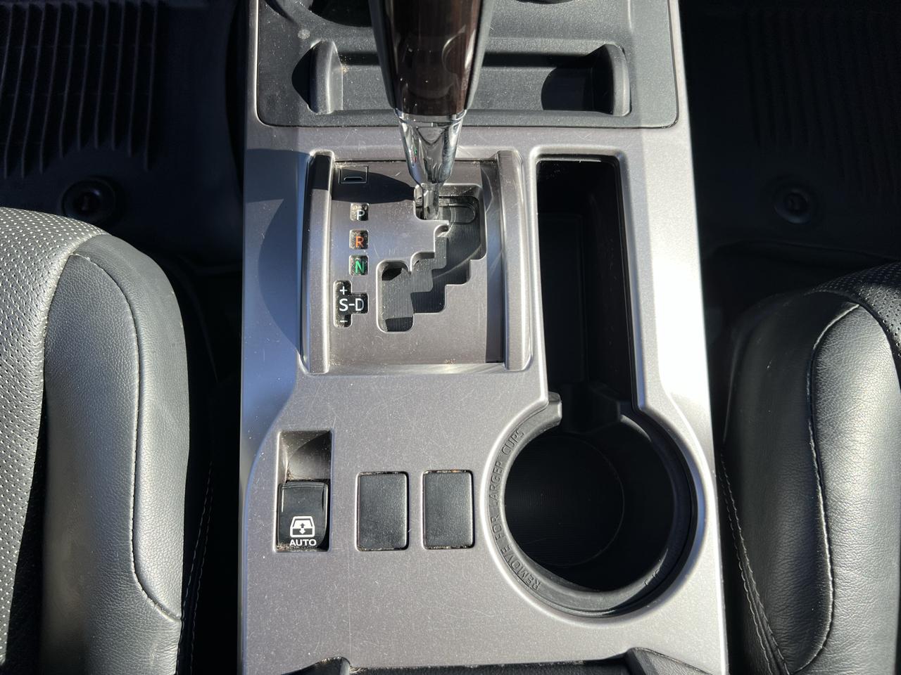 Toyota 4Runner Limited 4WD (Natl) 2022