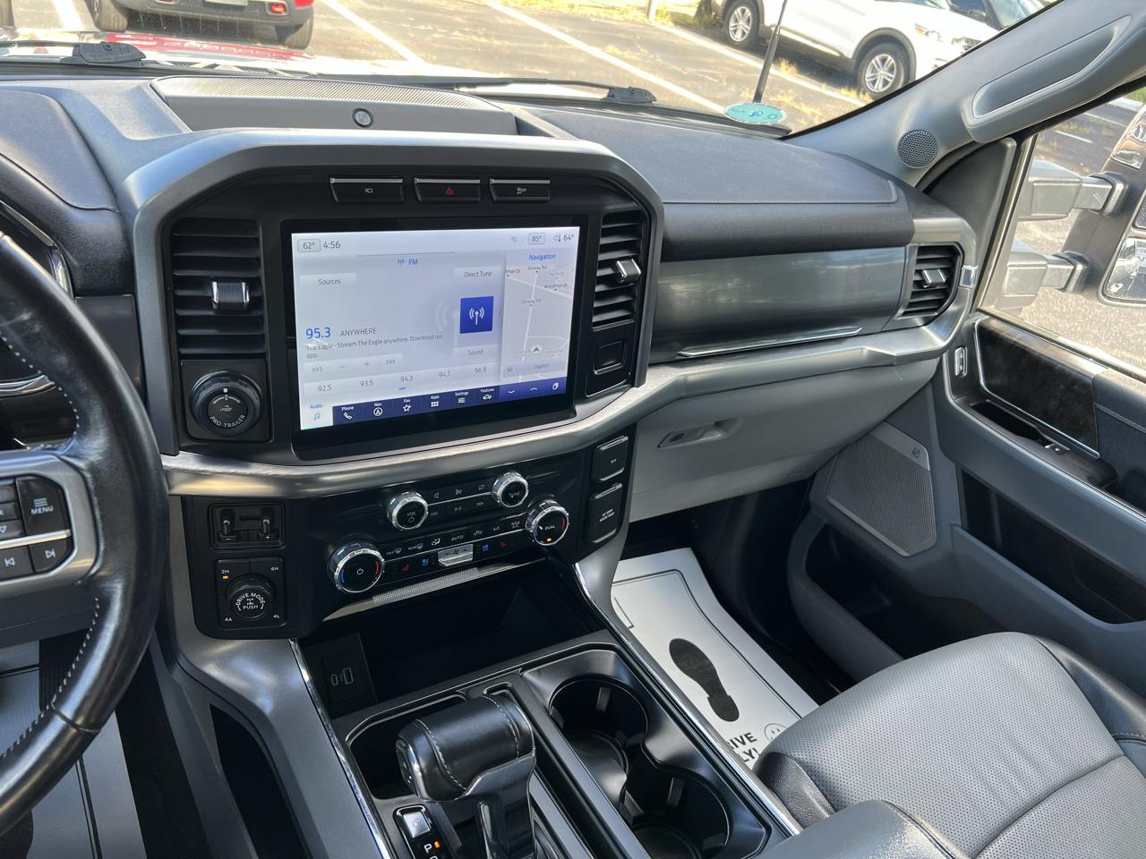 Ford F-150 King Ranch 4WD SuperCrew 5.5' Box 2023