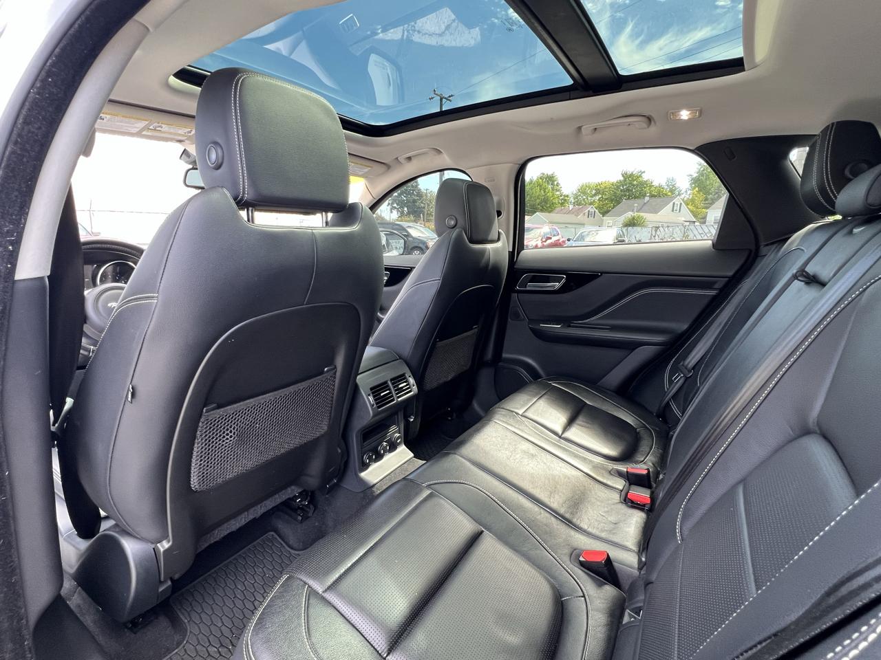Jaguar F-Pace 25t R-Sport AWD 2018