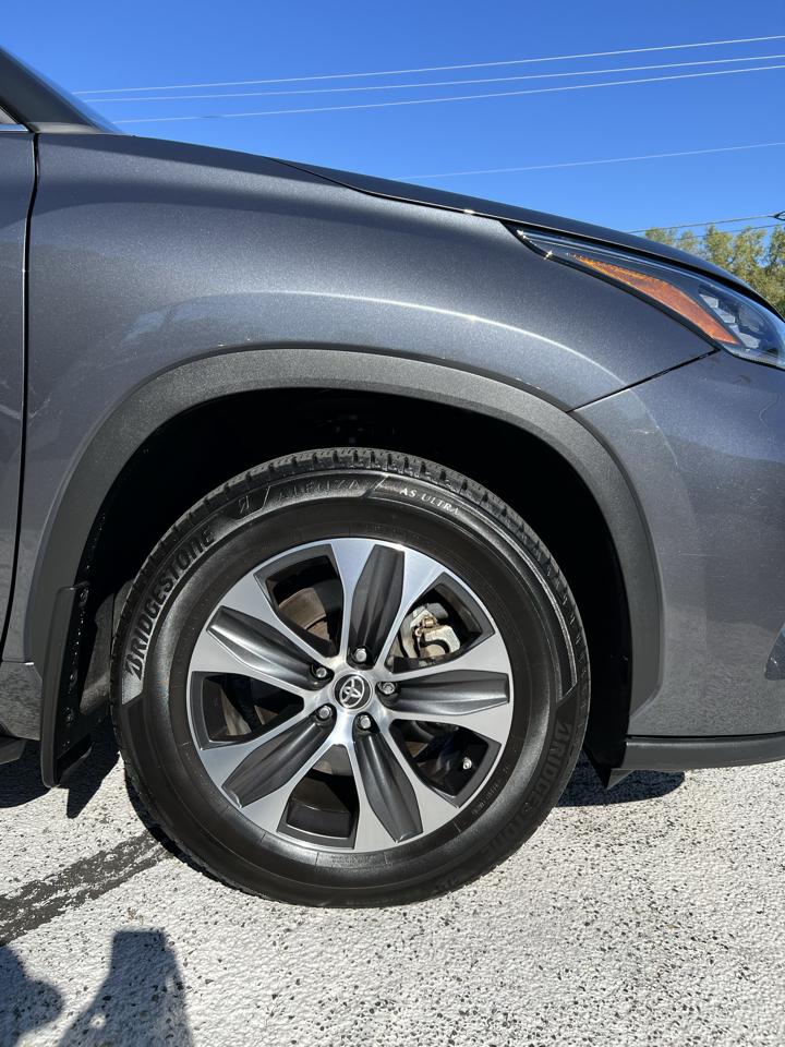 Toyota Highlander XLE AWD (Natl) 2020