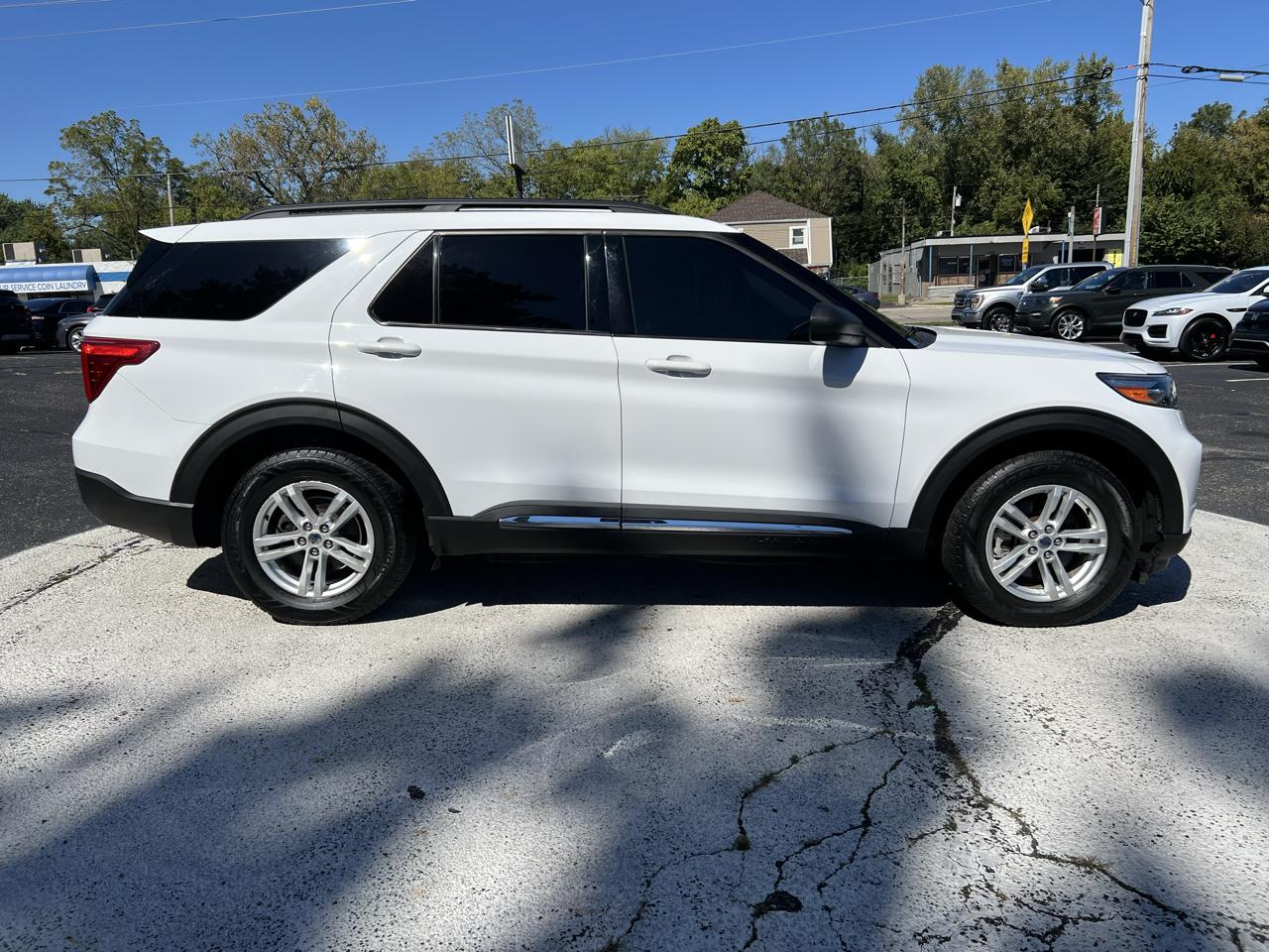 Ford Explorer XLT 4WD 2021