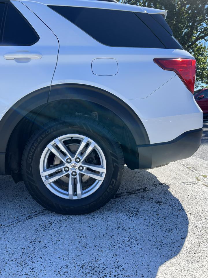 Ford Explorer XLT 4WD 2021