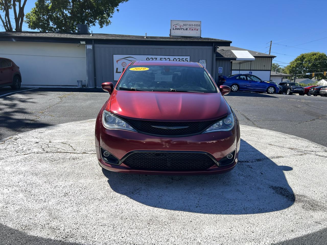 Chrysler Pacifica Touring Plus FWD 2019