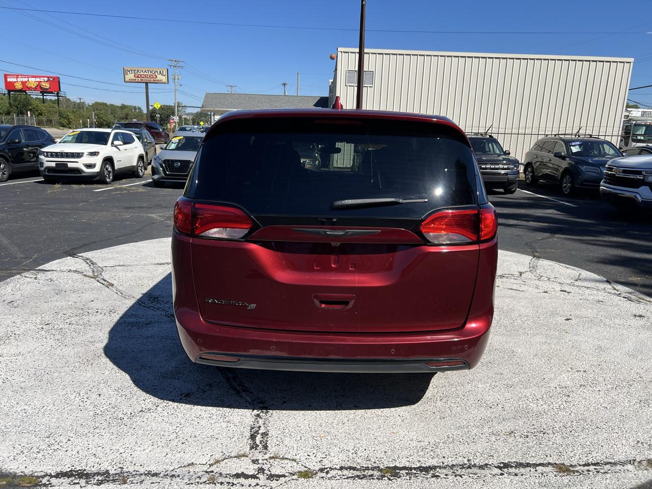 Chrysler Pacifica Touring Plus FWD 2019