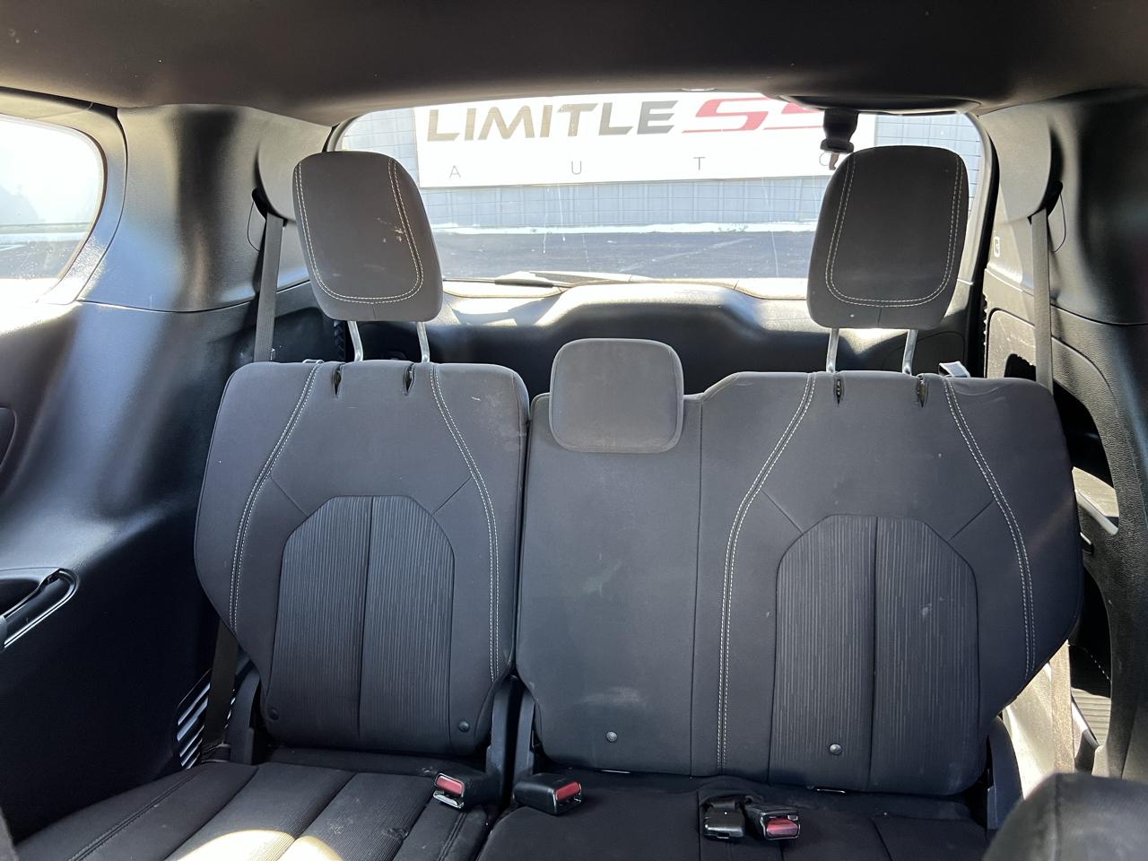 Chrysler Pacifica Touring Plus FWD 2019