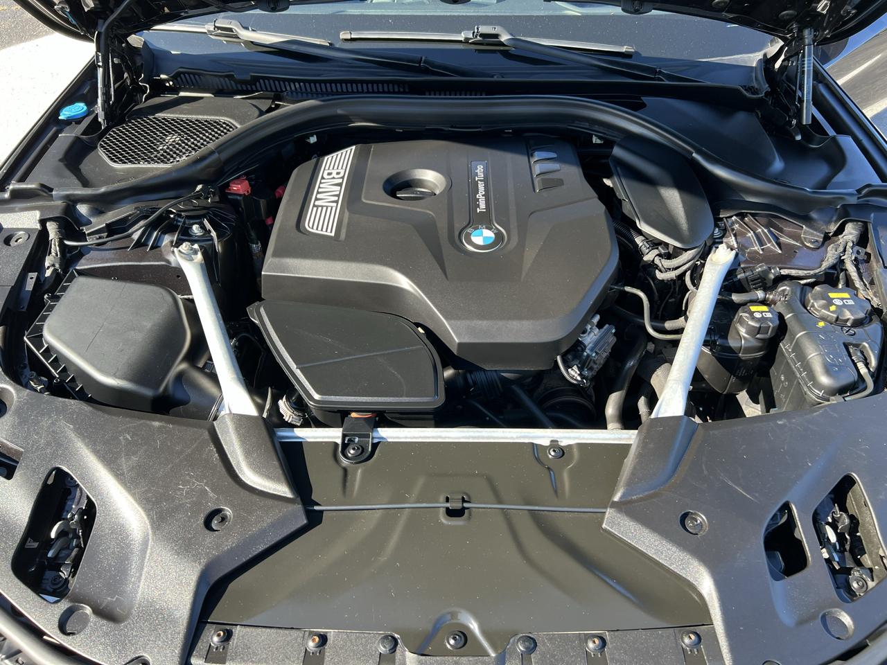 BMW 5 Series 530i xDrive Sedan 2019