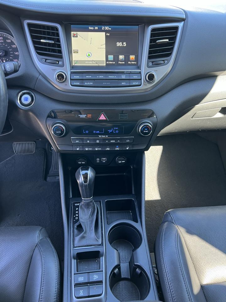 Hyundai Tucson AWD 4dr Limited 2016
