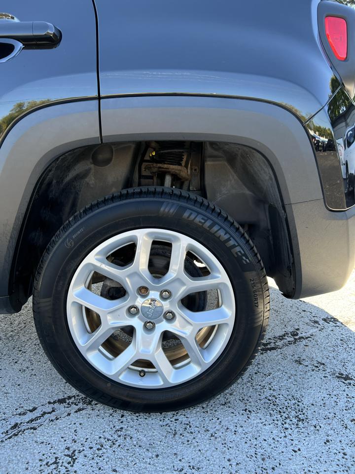 Jeep Renegade 4WD 4dr Latitude 2016