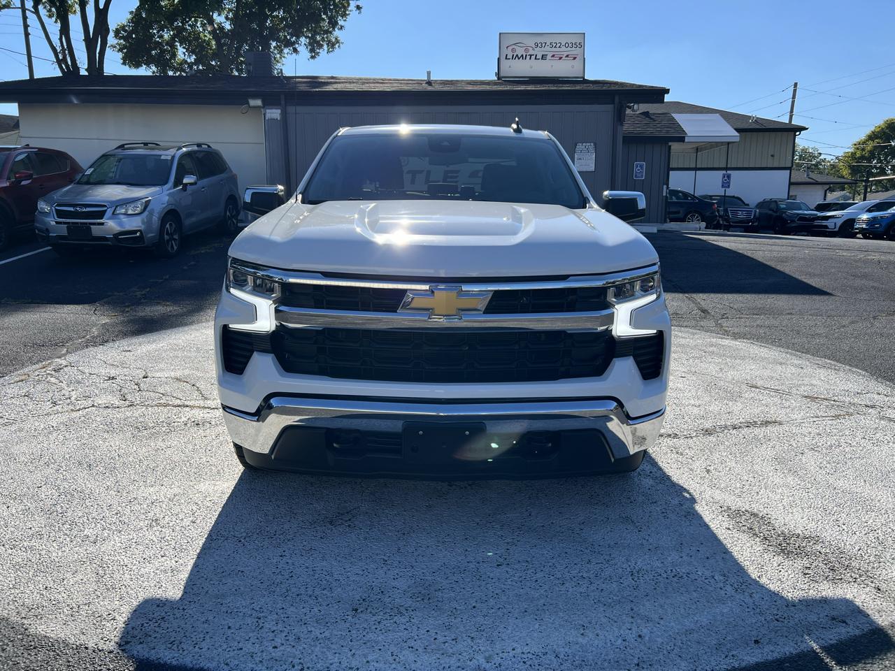 Chevrolet Silverado 1500 4WD Crew Cab 147" LT w/1LT 2023