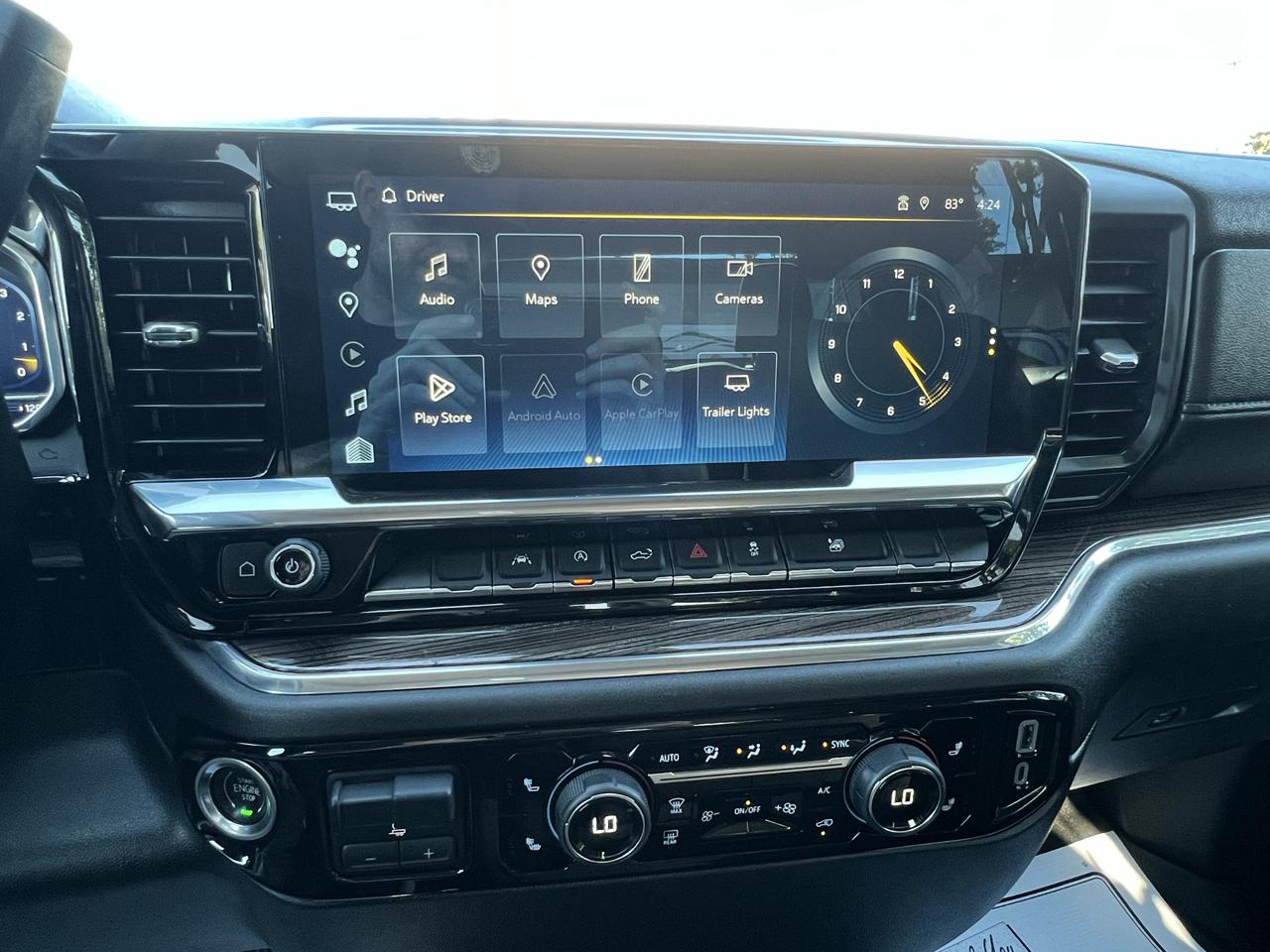 Chevrolet Silverado 1500 4WD Crew Cab 147" LT w/1LT 2023